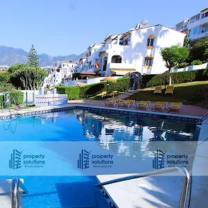 https://lomas-de-benalmar-apartamento-vista-al-mar-zona-avenida.1costadelsol.com